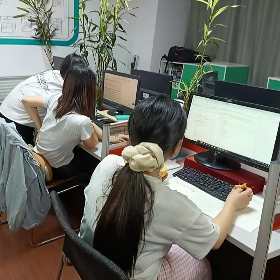 北仑1688运营培训/1688开新店好，还是老店铺续费好？